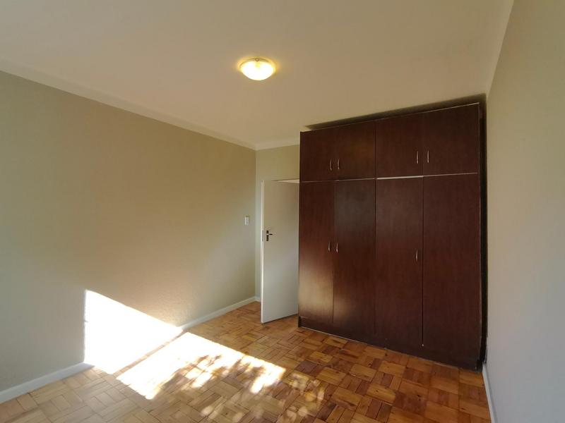 To Let 1 Bedroom Property for Rent in Vredehoek Western Cape